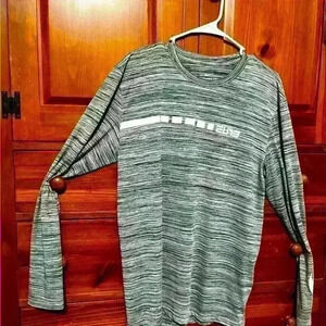 Men’s Nike Dri Fit shirt - Medium